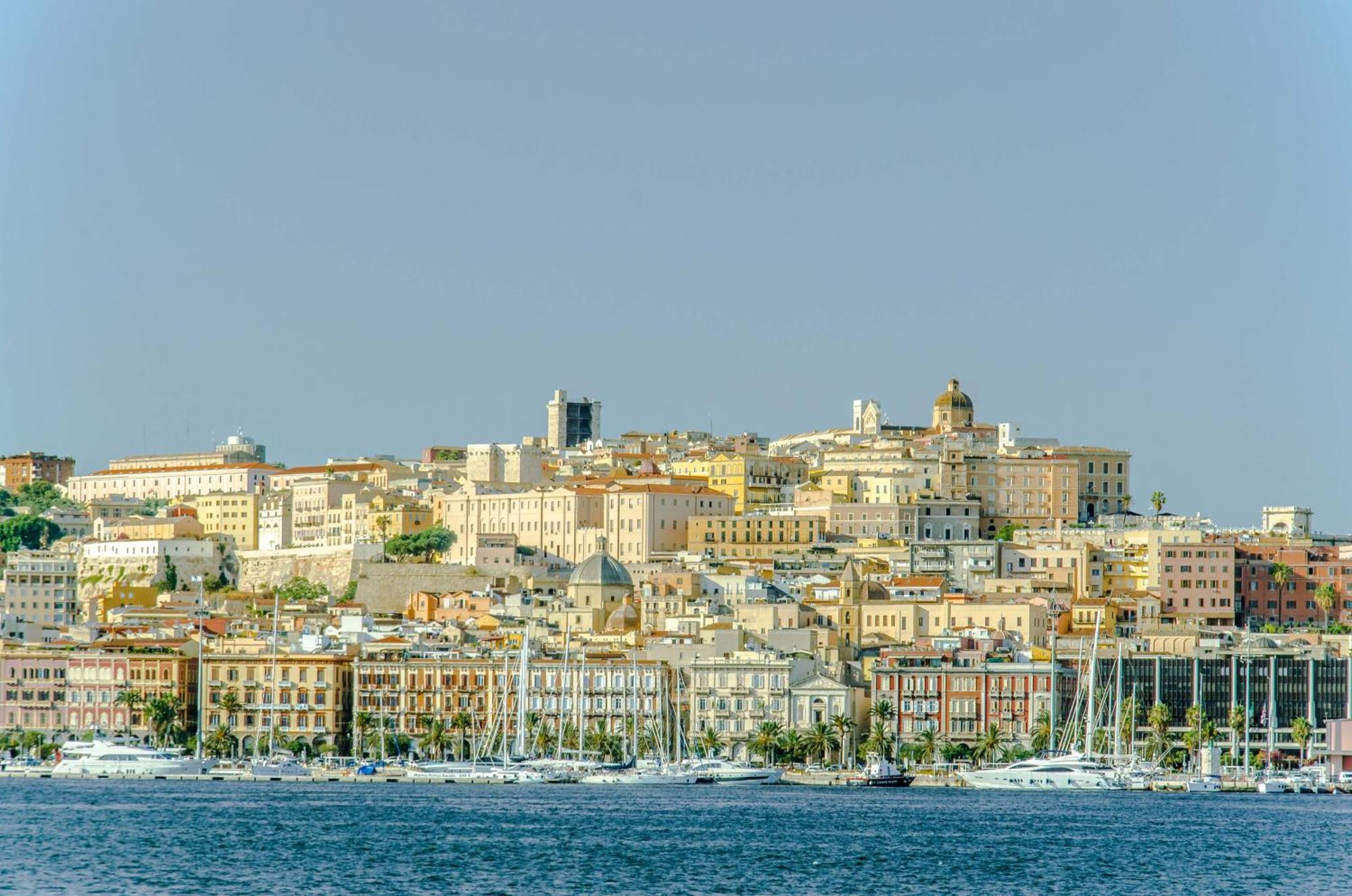 Exclusive Use Swimming Pool Available From June To September Cagliari Eksteriør billede